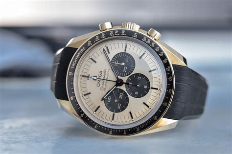 moonwatch|2022 omega speedmaster moonwatch.